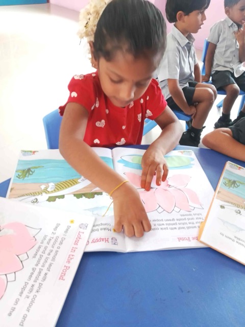 Craft - Flower Making - Activities 2022