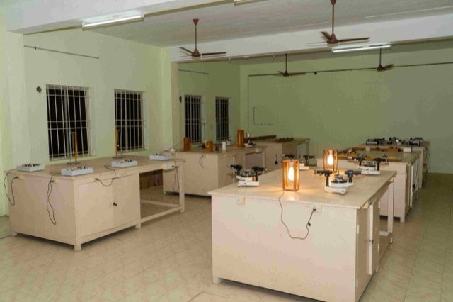 Physics Lab - Infrastructure 2022